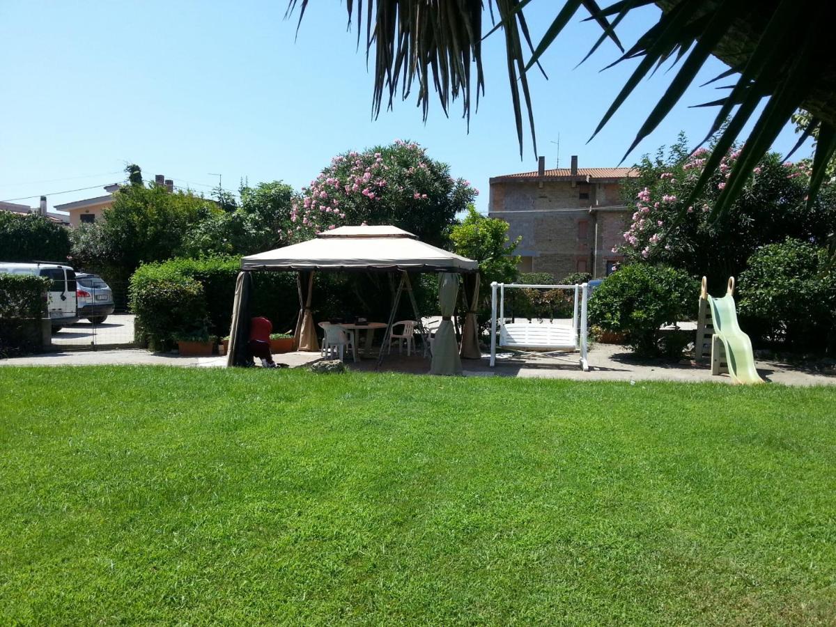 דירות Garden Basement - Seminterrato Max 4 Ospiti - Fiumicino Vicino Aeroporto E Fiera מראה חיצוני תמונה