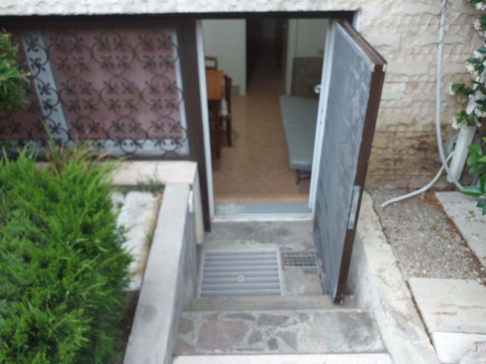 דירות Garden Basement - Seminterrato Max 4 Ospiti - Fiumicino Vicino Aeroporto E Fiera מראה חיצוני תמונה